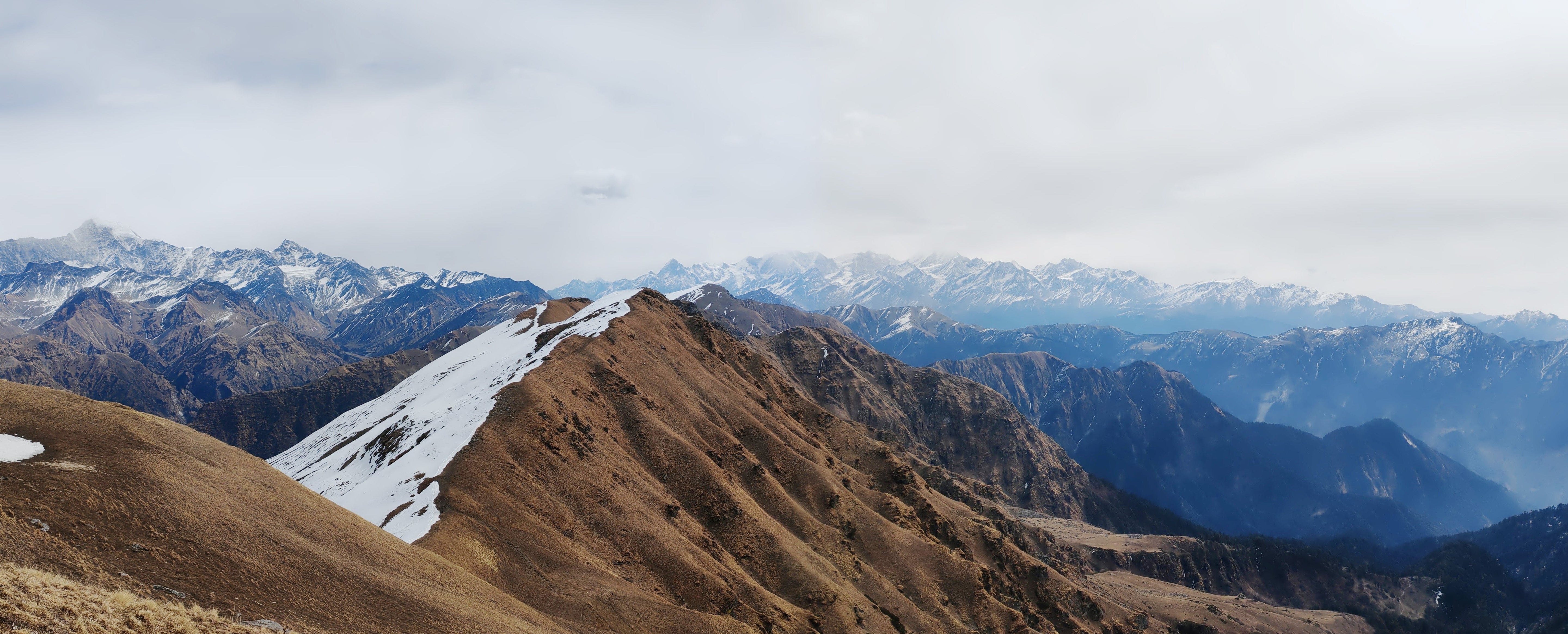 Gulabi Kantha DIY Trek: Carry Your Own Load, Earn Your Own Summit